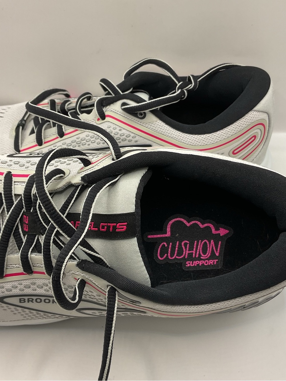 Brooks Womens Ariel GTS 23 Road Running Shoes in Grey, Black and Pink Size 9 - Picture 9 of 12